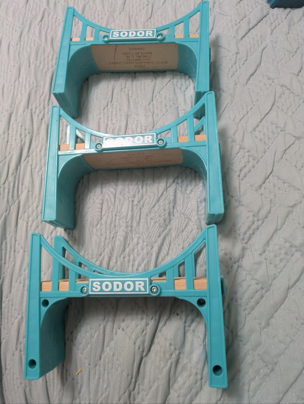 Thomas and Wooden Train Track  with 3 Blue Suspension Bridges - Picture 2 of 6